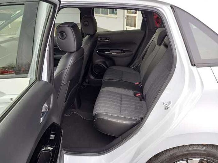 Honda Jazz 1.5 i-MMD Hybrid e-CVT Elegance