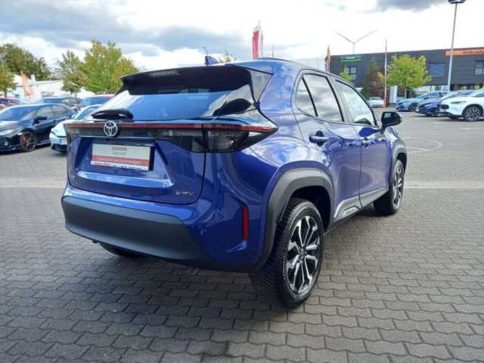 Toyota Yaris Cross Hybrid 130 1.5 VVT-i Team Deutschland